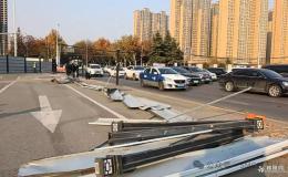 拆！咸陽(yáng)集中整治世紀(jì)大道施工圍擋→